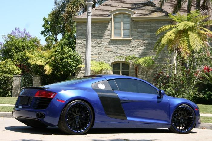 Audi R8 Black And Red