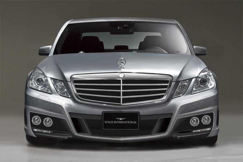 Silver MercedesBenz EClass Concept