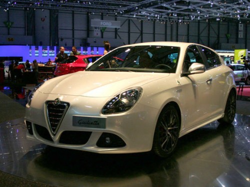 Enjoy full gallery with Alfa Romeo Giulietta at 2010 Geneva Motor Show
